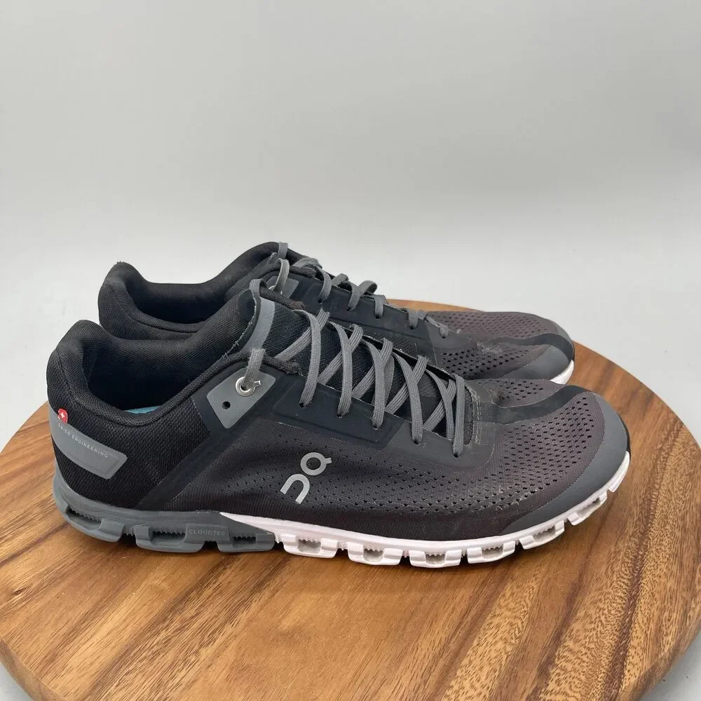 On Running Cloudflow 3.0 Shoes Mens Size 13 Gray Black Running Comfort Walking